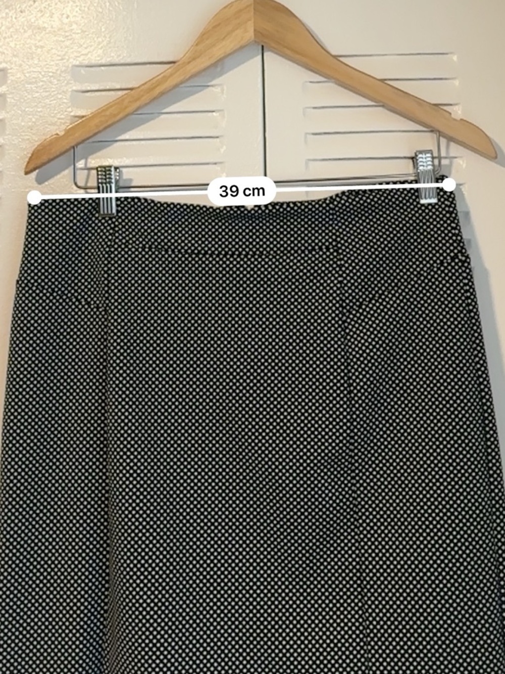 Michael Kors Black & White Micro Dot Pencil Skirt | Classic Chic Size M - Picture 6 of 8
